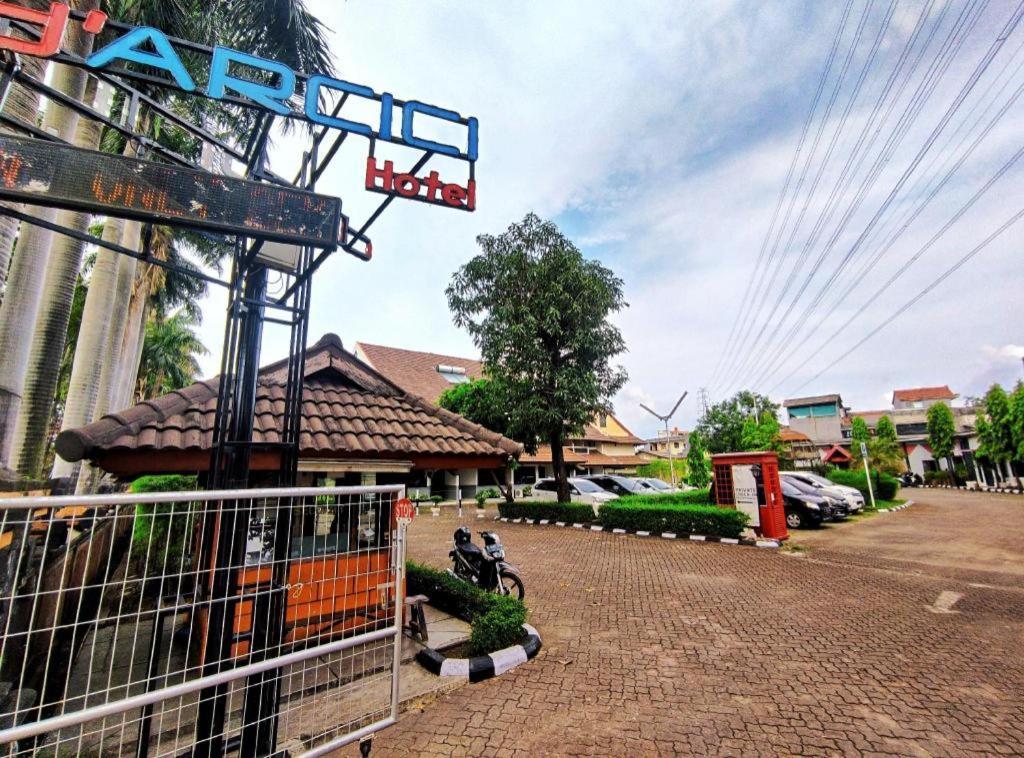 D'Arcici Hotel Plumpang Yakarta Exterior foto