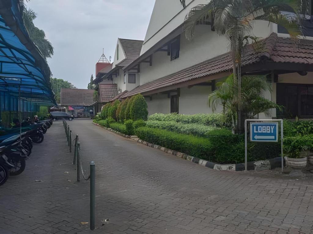 D'Arcici Hotel Plumpang Yakarta Exterior foto